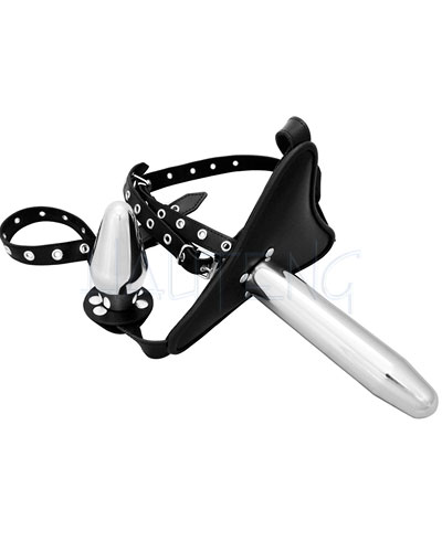 (Bild für) Gefütterter Leder-Strap-On mit Aussendildo und Analplug aus Alu