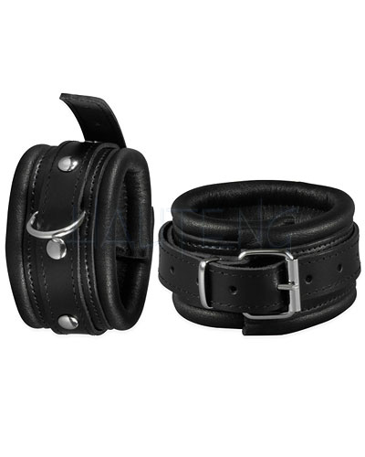 (Bild für) Fußfesseln aus gefüttertem Leder mit D-Ring - 5 cm breit
